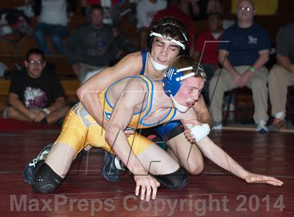 Thumbnail 3 in Sac Joaquin Divisional II Tournament Finals photogallery.