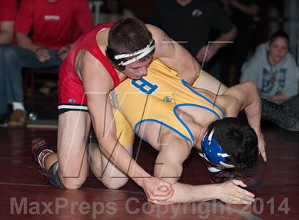 Thumbnail 2 in Sac Joaquin Divisional II Tournament Finals photogallery.