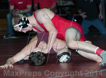 Thumbnail 2 in Sac Joaquin Divisional II Tournament Finals photogallery.