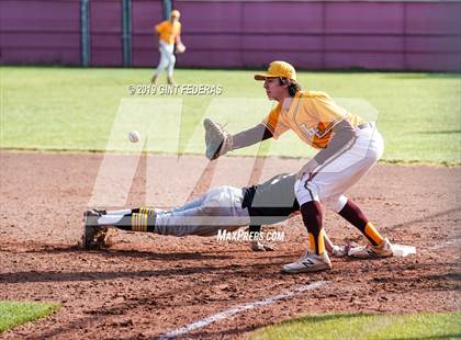 Thumbnail 2 in Las Lomas vs. Bishop O'Dowd (CIF NCS D3 Semifinal) photogallery.