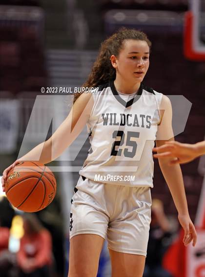 Thumbnail 2 in Kennedy Catholic vs. Homer-Center (PIAA 2A Championship) photogallery.