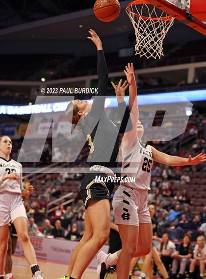 Thumbnail 2 in Kennedy Catholic vs. Homer-Center (PIAA 2A Championship) photogallery.
