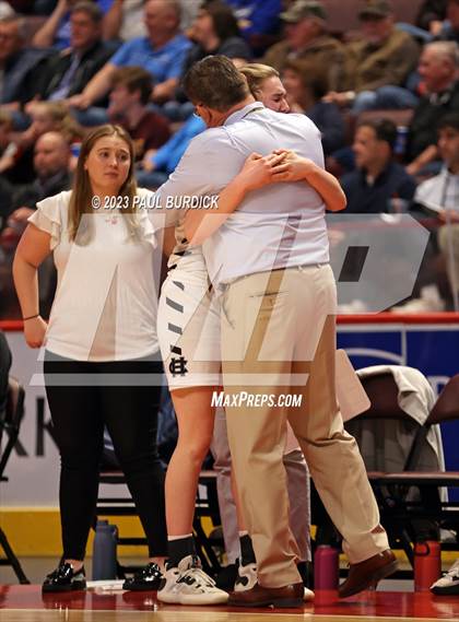 Thumbnail 1 in Kennedy Catholic vs. Homer-Center (PIAA 2A Championship) photogallery.