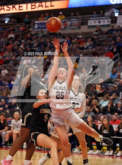 Thumbnail 1 in Kennedy Catholic vs. Homer-Center (PIAA 2A Championship) photogallery.