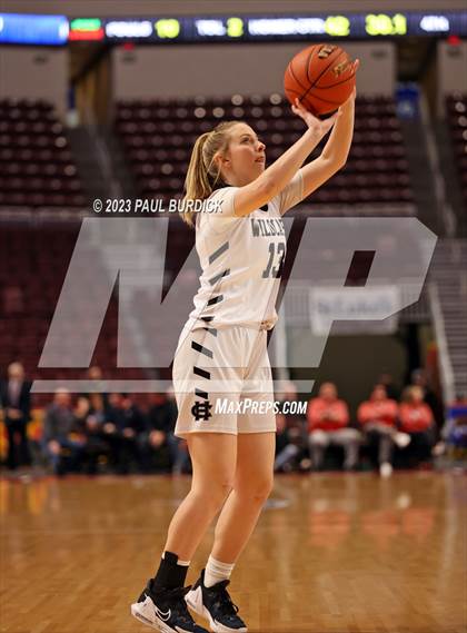 Thumbnail 2 in Kennedy Catholic vs. Homer-Center (PIAA 2A Championship) photogallery.
