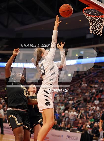 Thumbnail 3 in Kennedy Catholic vs. Homer-Center (PIAA 2A Championship) photogallery.