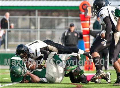Thumbnail 1 in Central vs. Chariho (RIIL Division 2 Final) photogallery.