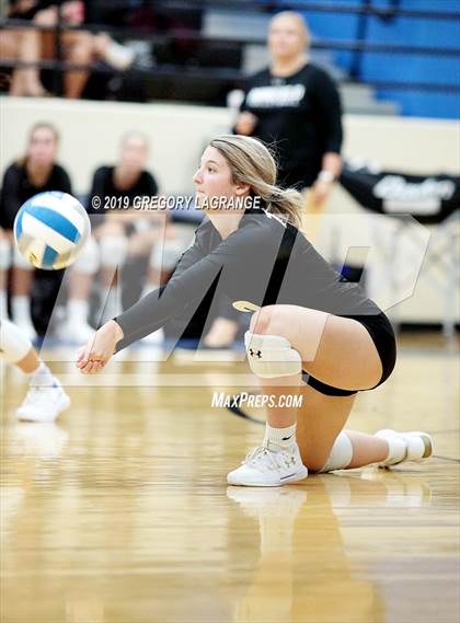 Thumbnail 2 in Mansfield vs Lovejoy photogallery.