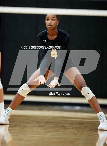 Thumbnail 1 in Mansfield vs Lovejoy photogallery.