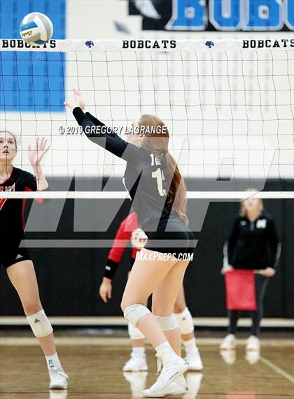 Thumbnail 3 in Mansfield vs Lovejoy photogallery.