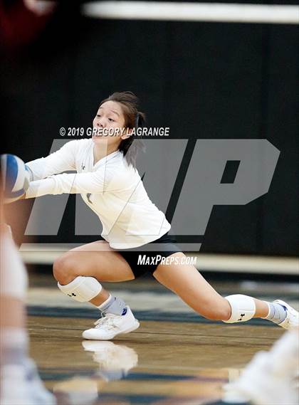 Thumbnail 1 in Mansfield vs Lovejoy photogallery.