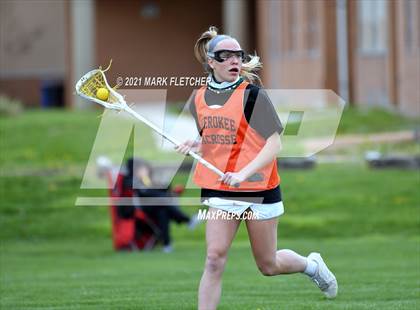 Thumbnail 3 in Cherokee @ Moorestown photogallery.