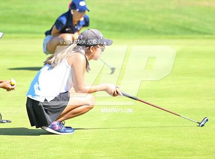 Thumbnail 1 in AIA DII Girls State Championships photogallery.