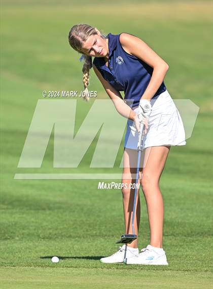Thumbnail 2 in AIA DII Girls State Championships photogallery.