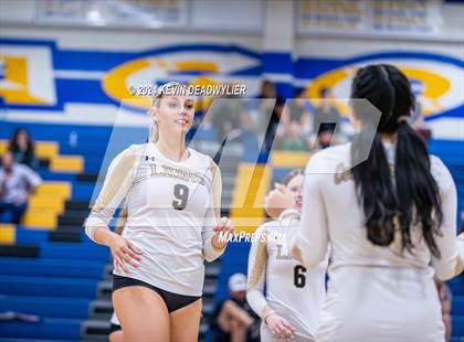Thumbnail 2 in Oaks Christian @ Agoura photogallery.