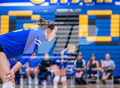 Thumbnail 3 in Oaks Christian @ Agoura photogallery.