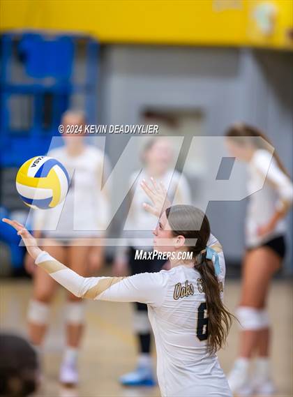 Thumbnail 3 in Oaks Christian @ Agoura photogallery.