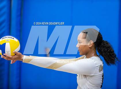 Thumbnail 1 in Oaks Christian @ Agoura photogallery.