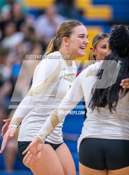 Thumbnail 3 in Oaks Christian @ Agoura photogallery.