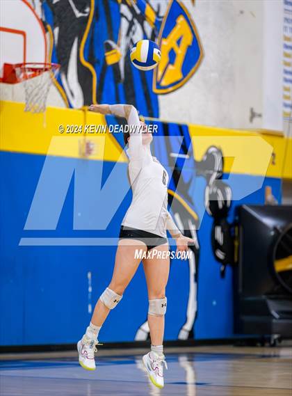 Thumbnail 1 in Oaks Christian @ Agoura photogallery.