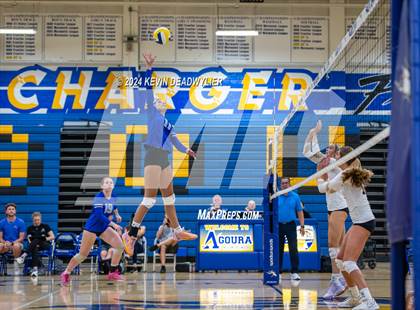 Thumbnail 1 in Oaks Christian @ Agoura photogallery.