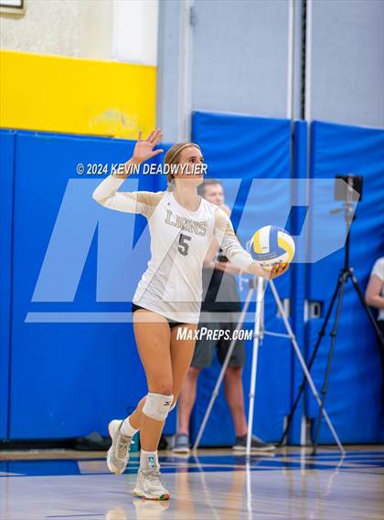 Thumbnail 1 in Oaks Christian @ Agoura photogallery.