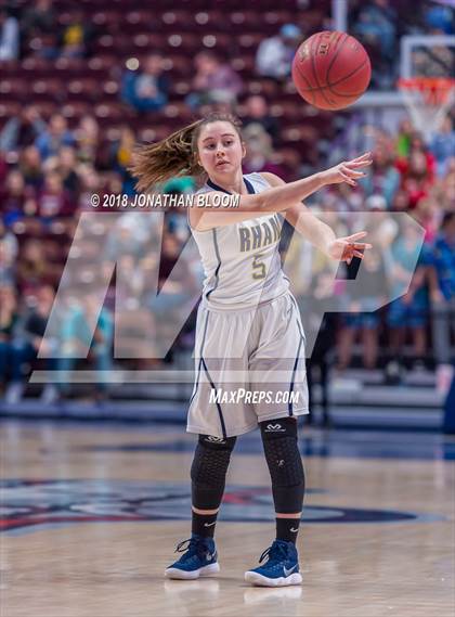 Thumbnail 1 in RHAM vs. Farmington (CIAC Class L Final) photogallery.