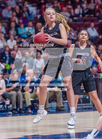 Thumbnail 3 in RHAM vs. Farmington (CIAC Class L Final) photogallery.