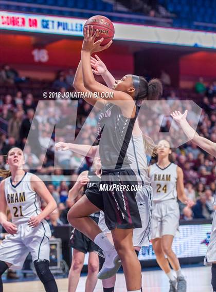 Thumbnail 2 in RHAM vs. Farmington (CIAC Class L Final) photogallery.