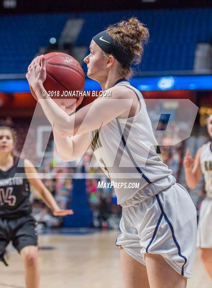Thumbnail 1 in RHAM vs. Farmington (CIAC Class L Final) photogallery.