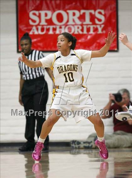 Thumbnail 2 in Campolindo vs. Bishop O'Dowd (CIF NCS D3 Final) photogallery.