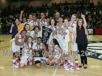 Thumbnail 1 in Campolindo vs. Bishop O'Dowd (CIF NCS D3 Final) photogallery.