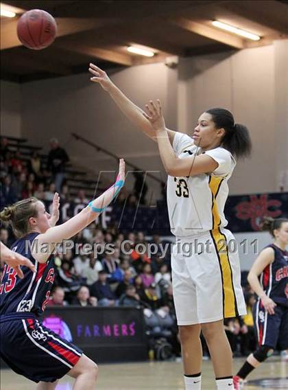 Thumbnail 3 in Campolindo vs. Bishop O'Dowd (CIF NCS D3 Final) photogallery.