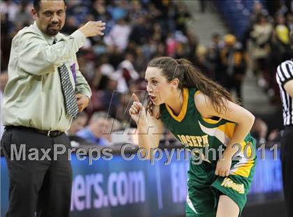 Thumbnail 1 in Bishop O'Dowd vs. St. Joseph (CIF State D3 Final) photogallery.