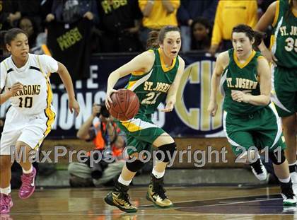 Thumbnail 2 in Bishop O'Dowd vs. St. Joseph (CIF State D3 Final) photogallery.
