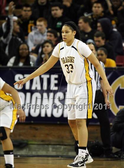 Thumbnail 2 in Bishop O'Dowd vs. St. Joseph (CIF State D3 Final) photogallery.