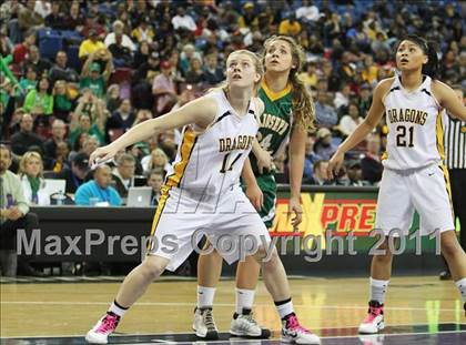 Thumbnail 3 in Bishop O'Dowd vs. St. Joseph (CIF State D3 Final) photogallery.