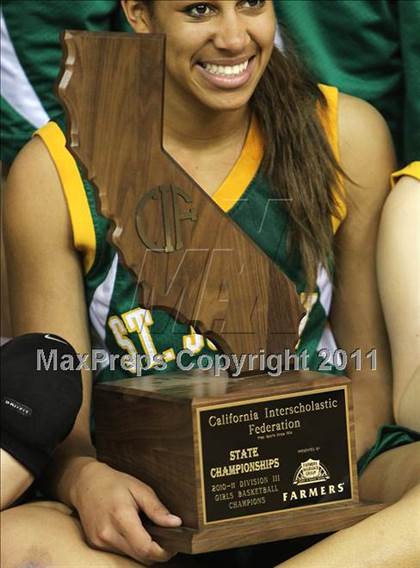 Thumbnail 1 in Bishop O'Dowd vs. St. Joseph (CIF State D3 Final) photogallery.