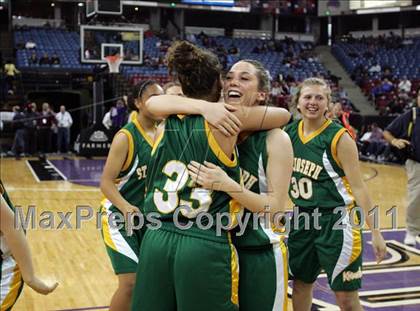 Thumbnail 3 in Bishop O'Dowd vs. St. Joseph (CIF State D3 Final) photogallery.
