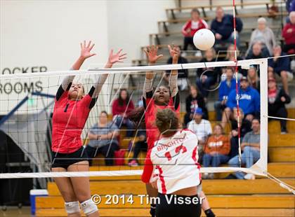 Thumbnail 2 in Brighton vs. Eaglecrest (Eaglecrest Tournament) photogallery.