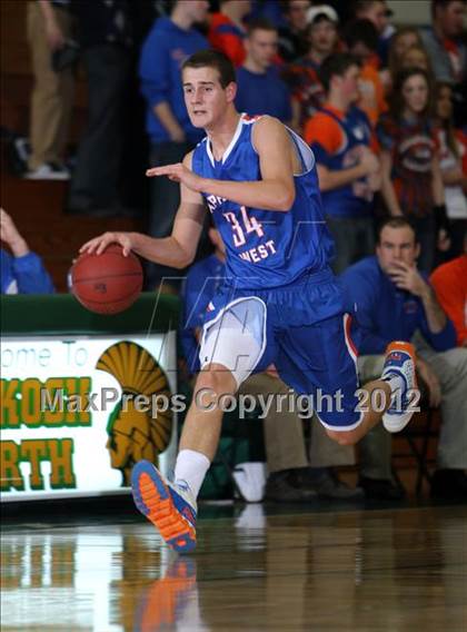 Thumbnail 3 in Appleton West @ Oshkosh North photogallery.