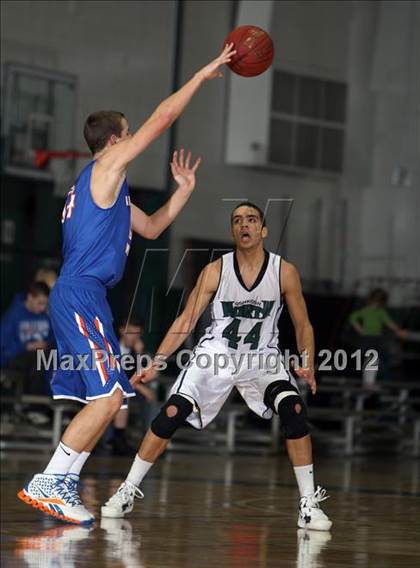 Thumbnail 3 in Appleton West @ Oshkosh North photogallery.
