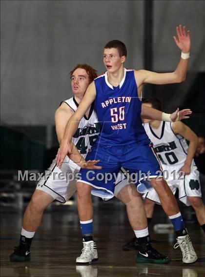 Thumbnail 2 in Appleton West @ Oshkosh North photogallery.