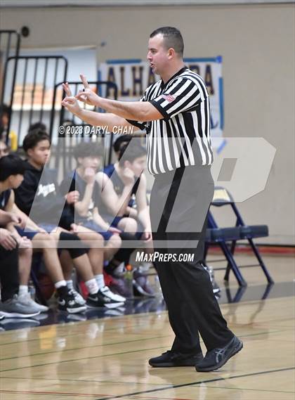 Thumbnail 2 in San Marino vs Alhambra  (San Gabriel Winter Classics Tournament) photogallery.