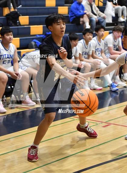 Thumbnail 2 in San Marino vs Alhambra  (San Gabriel Winter Classics Tournament) photogallery.