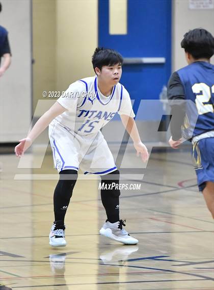 Thumbnail 3 in San Marino vs Alhambra  (San Gabriel Winter Classics Tournament) photogallery.
