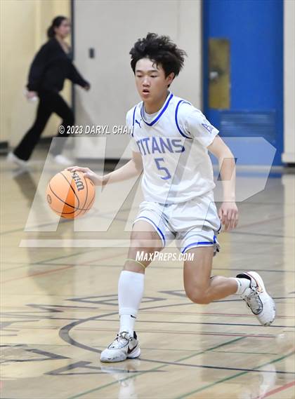Thumbnail 1 in San Marino vs Alhambra  (San Gabriel Winter Classics Tournament) photogallery.