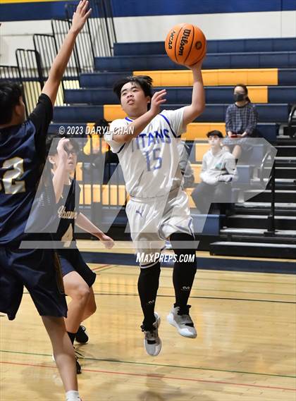 Thumbnail 3 in San Marino vs Alhambra  (San Gabriel Winter Classics Tournament) photogallery.
