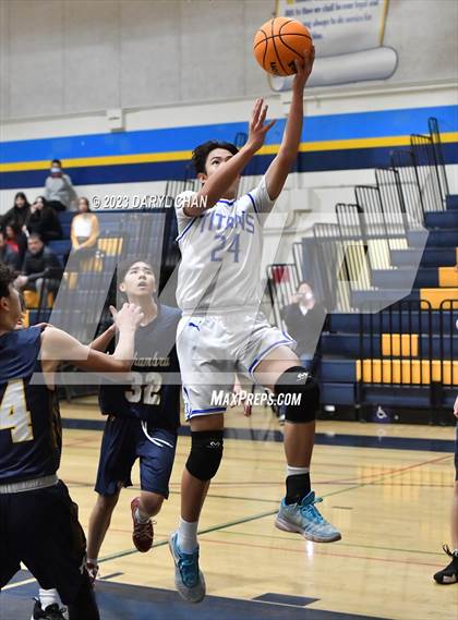 Thumbnail 3 in San Marino vs Alhambra  (San Gabriel Winter Classics Tournament) photogallery.