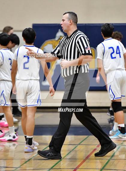 Thumbnail 2 in San Marino vs Alhambra  (San Gabriel Winter Classics Tournament) photogallery.